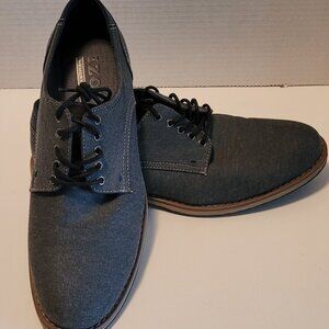 IZOD Kasson Men's Oxford Size 9 1/2M